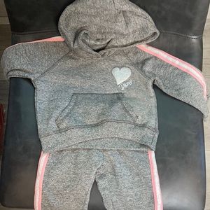 Gently used 12 month sweatshirt and pants